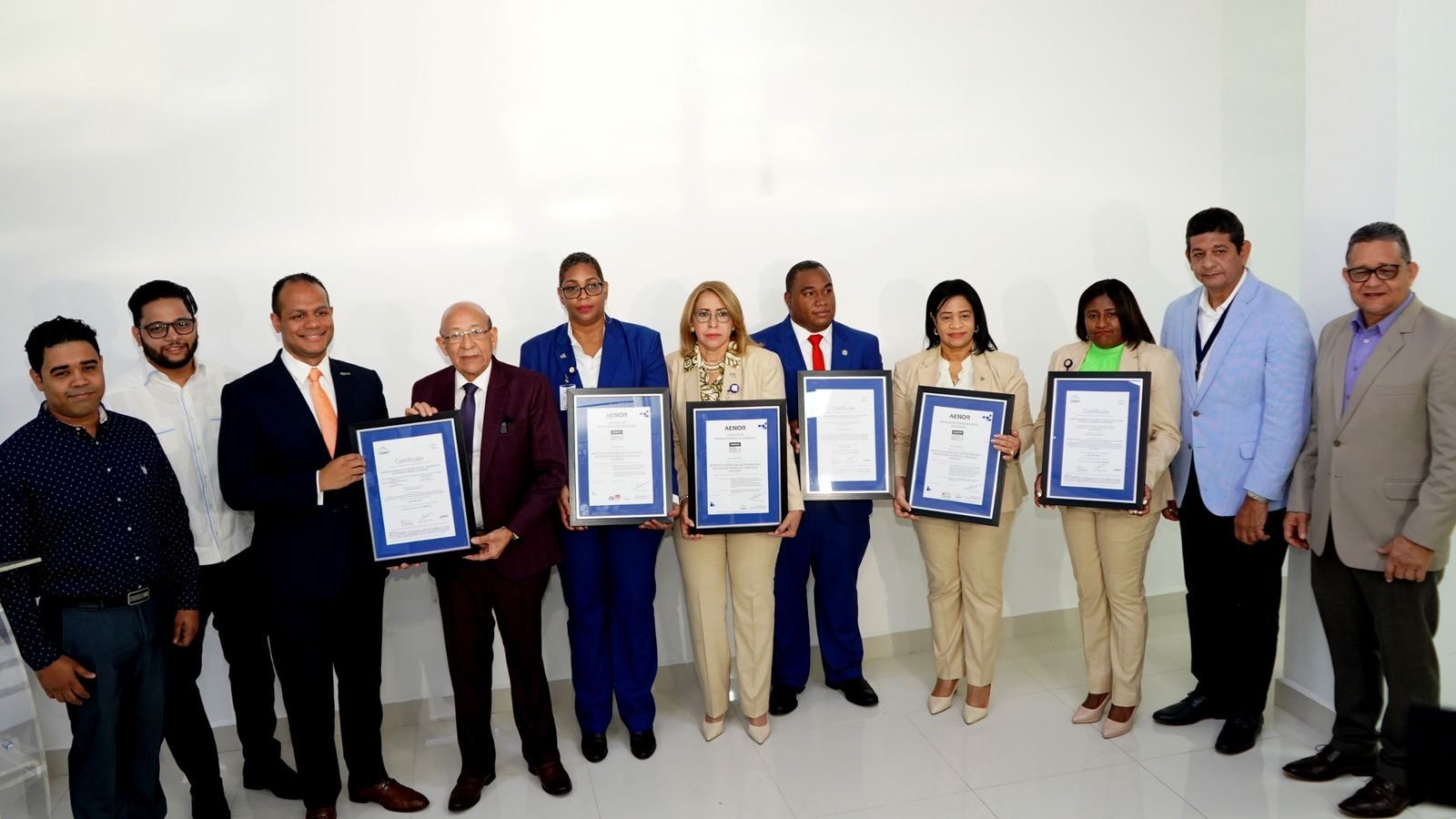 Otorgan a IDOPPRIL certificaciones internacionales en Antisoborno y Compliance ISO, y la recertificación en Gestión de Calidad