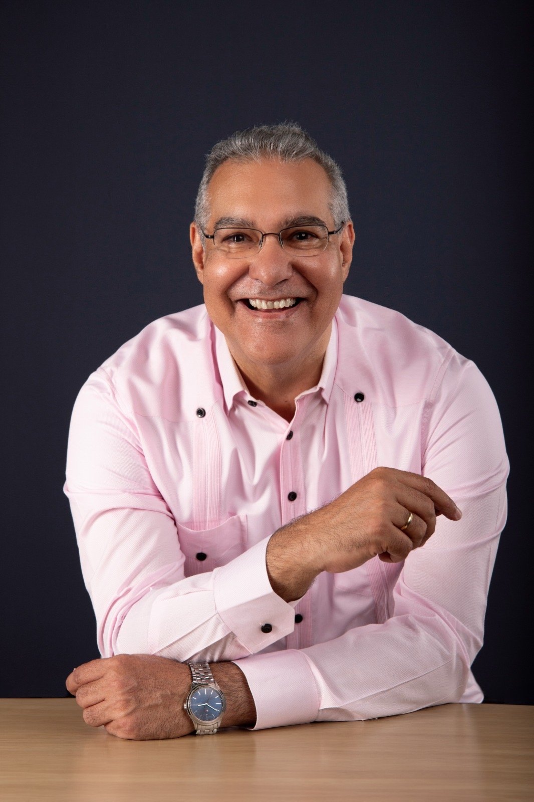 Tomás Hungría es candidato a diputado del partido País Posible