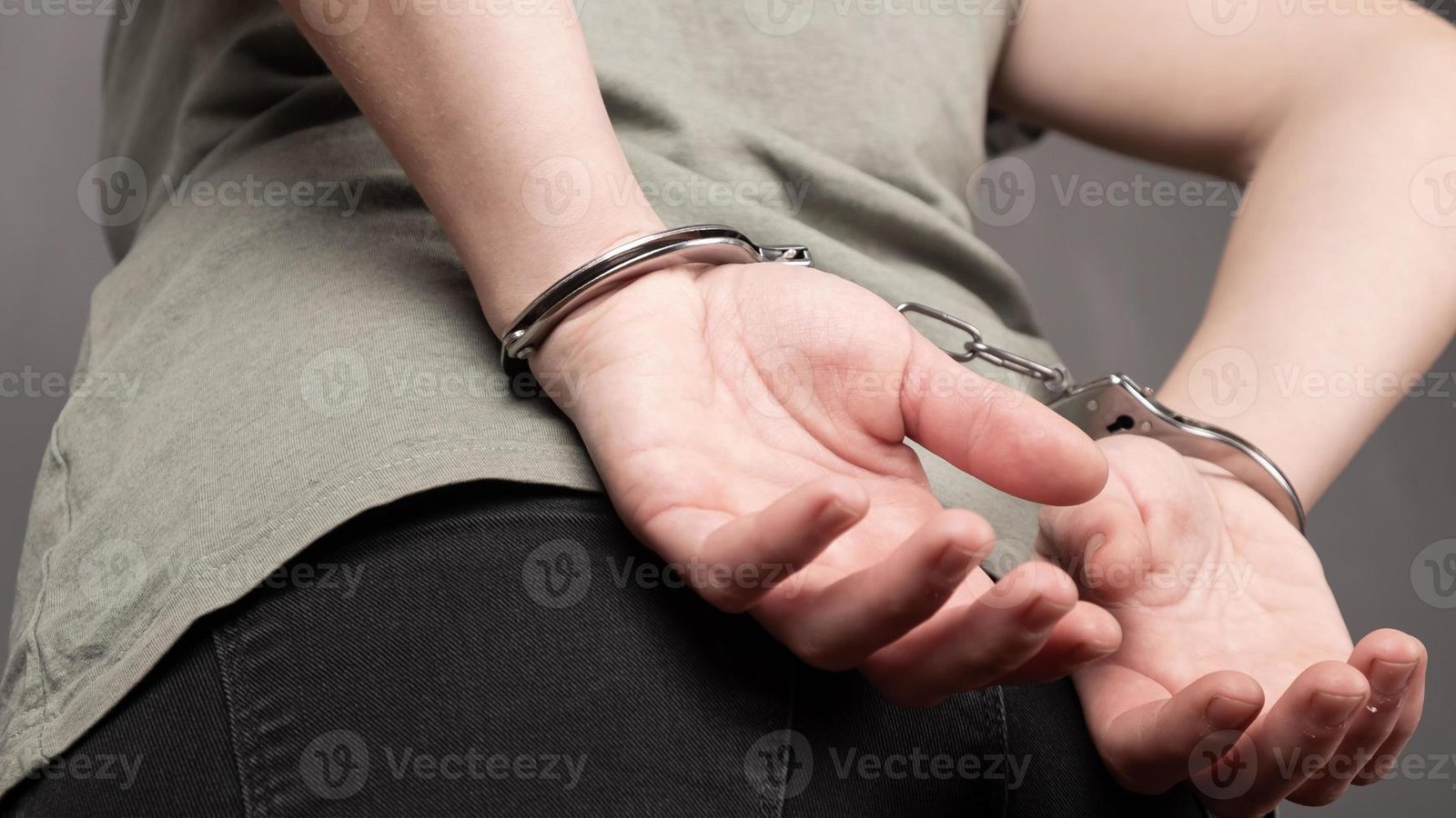 DICAT arresta cuatro mujeres mediante órdenes de arresto por extorsión, amenazas y estafa electrónica