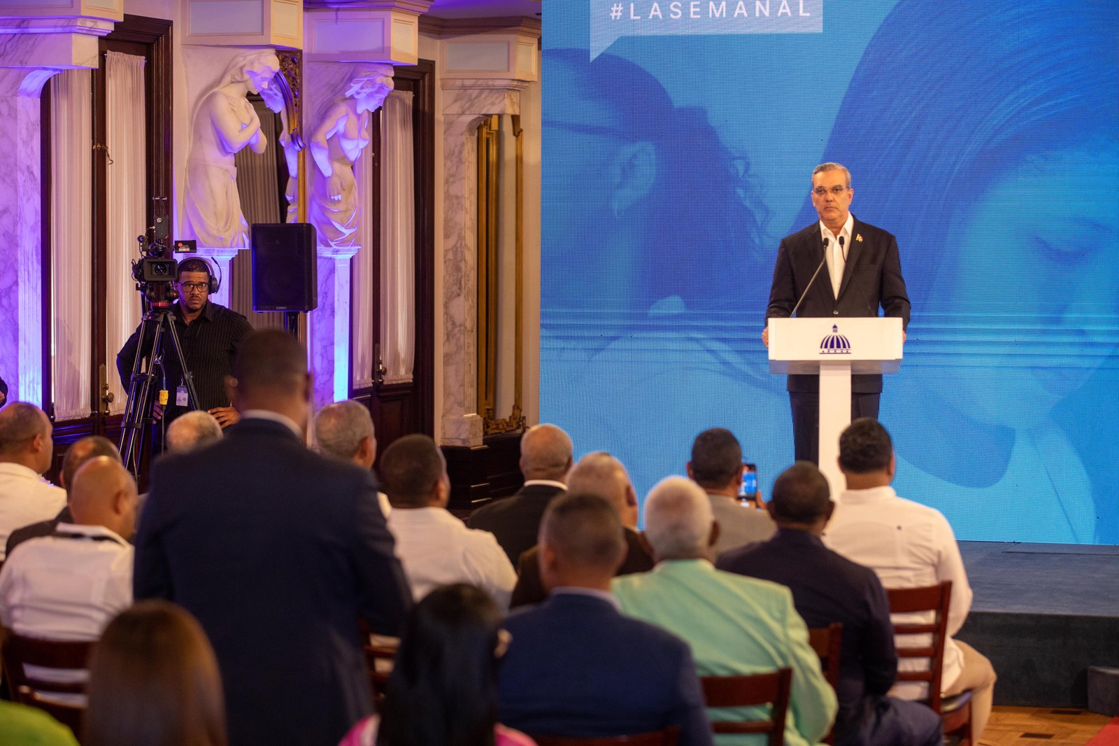 Presidente Abinader dice gobierno ha recuperado y creado más de 657 mil empleos nuevos hasta la fecha