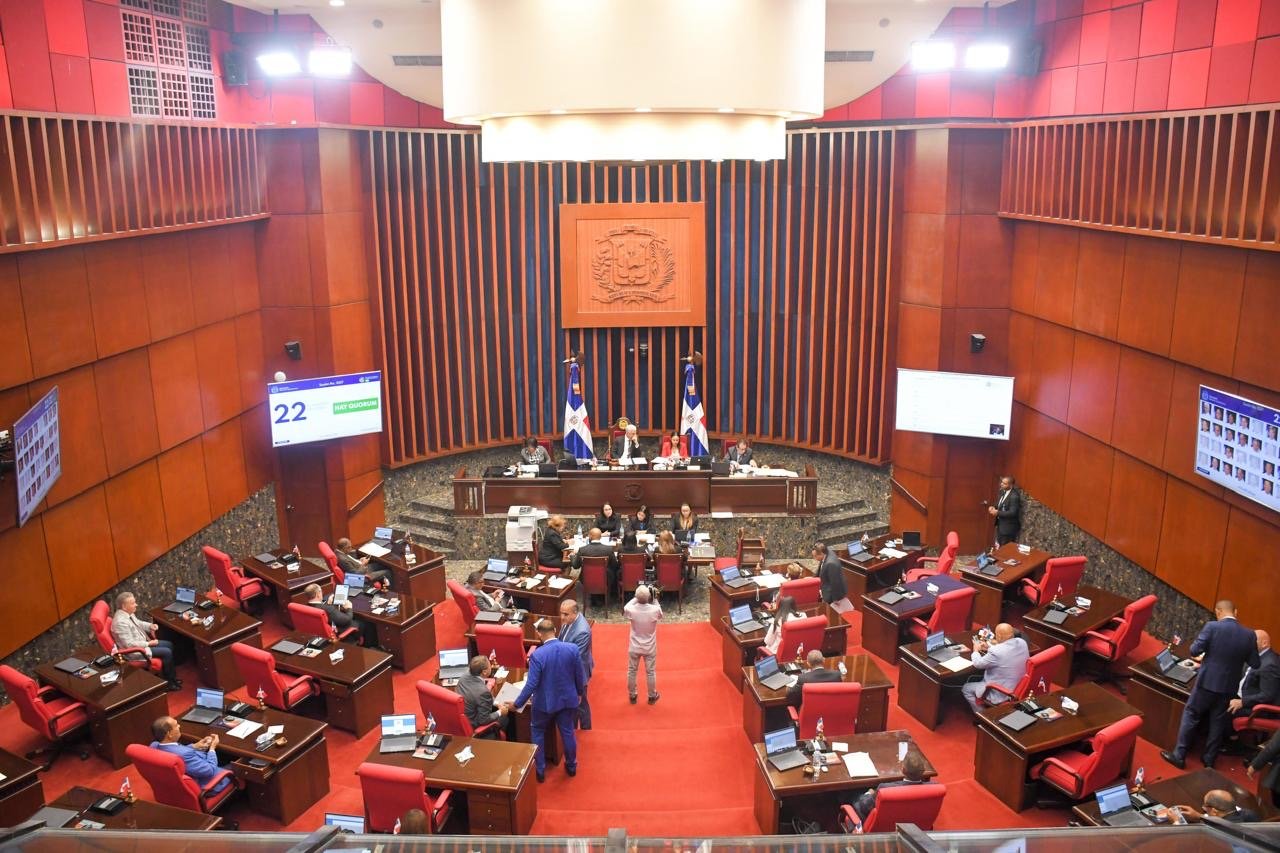 Senado aprueba en segunda lectura proyecto modifica 34 artículos a Ley 491-06 sobre Aviación Civil de RD