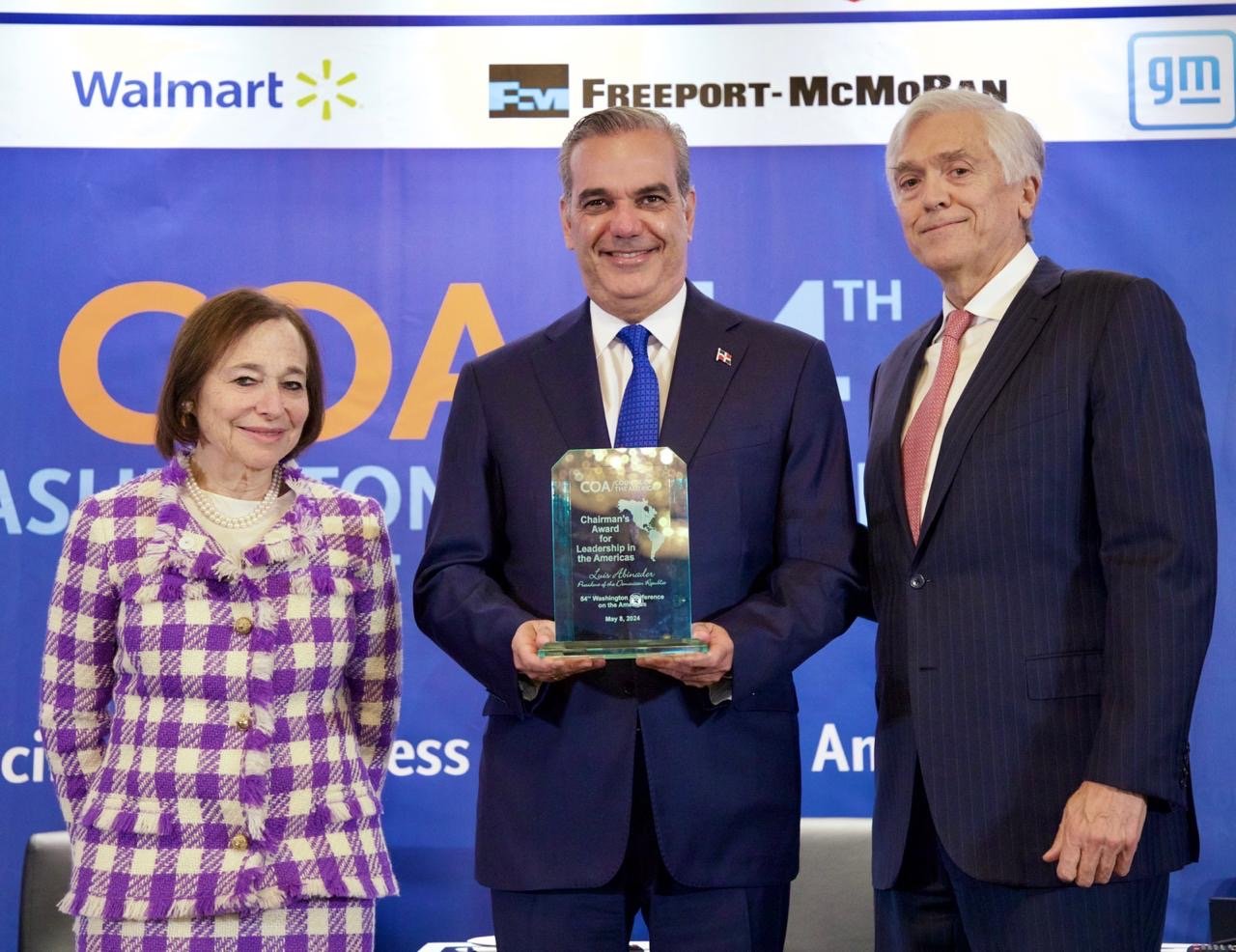 Luis Abinader, primer presidente dominicano en recibir premio Chairman’s Award for Leadership in the Americas por su liderazgo en la región