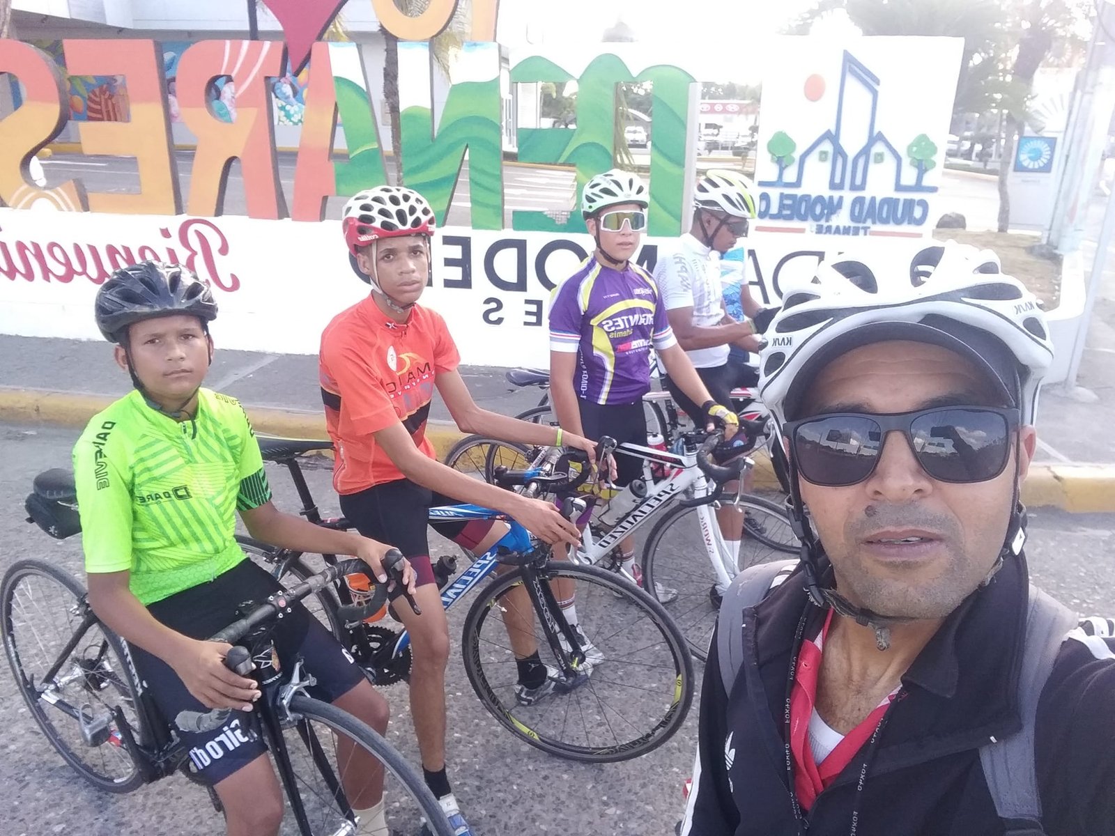 FEDOCI convoca a ciclistas prejuveniles y juveniles al velódromo olímpico