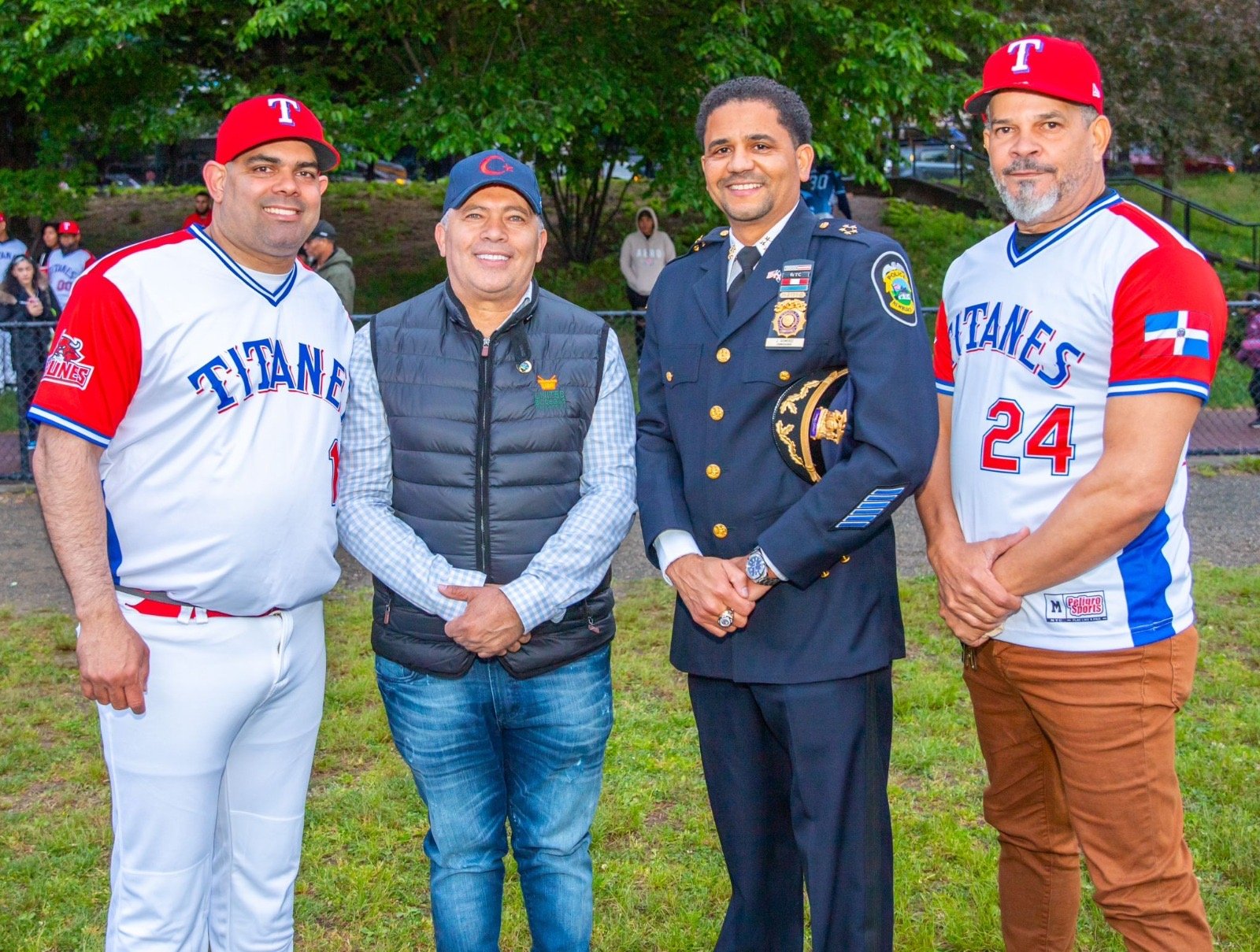 Liga Cultural y Deportiva Team Lurunes inaugura su quinto torneo anual de softball 2024