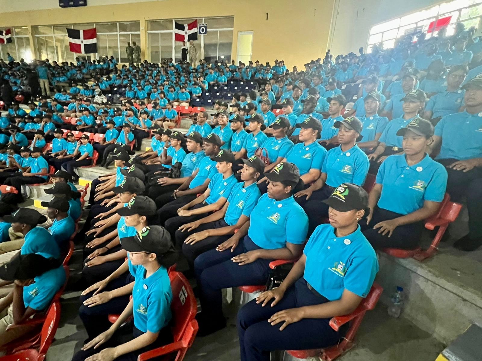 Estudiantes del Politécnico General Belisario Peguero Guerrero se juramentan como miembros del Servicio Militar Voluntario