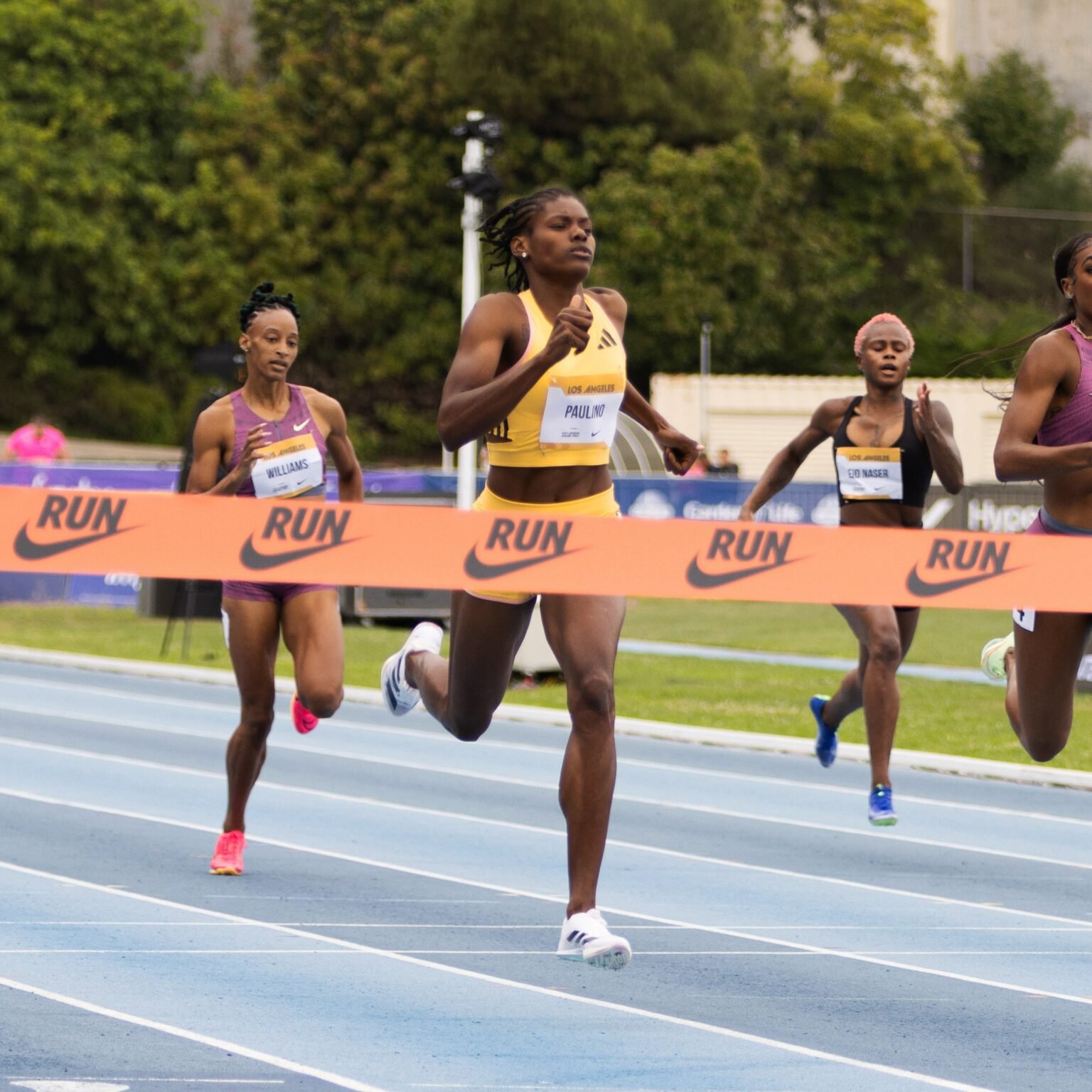 Marileidy Paulino gana los 400 m femeninos en el Gran Premio de Los Ángeles