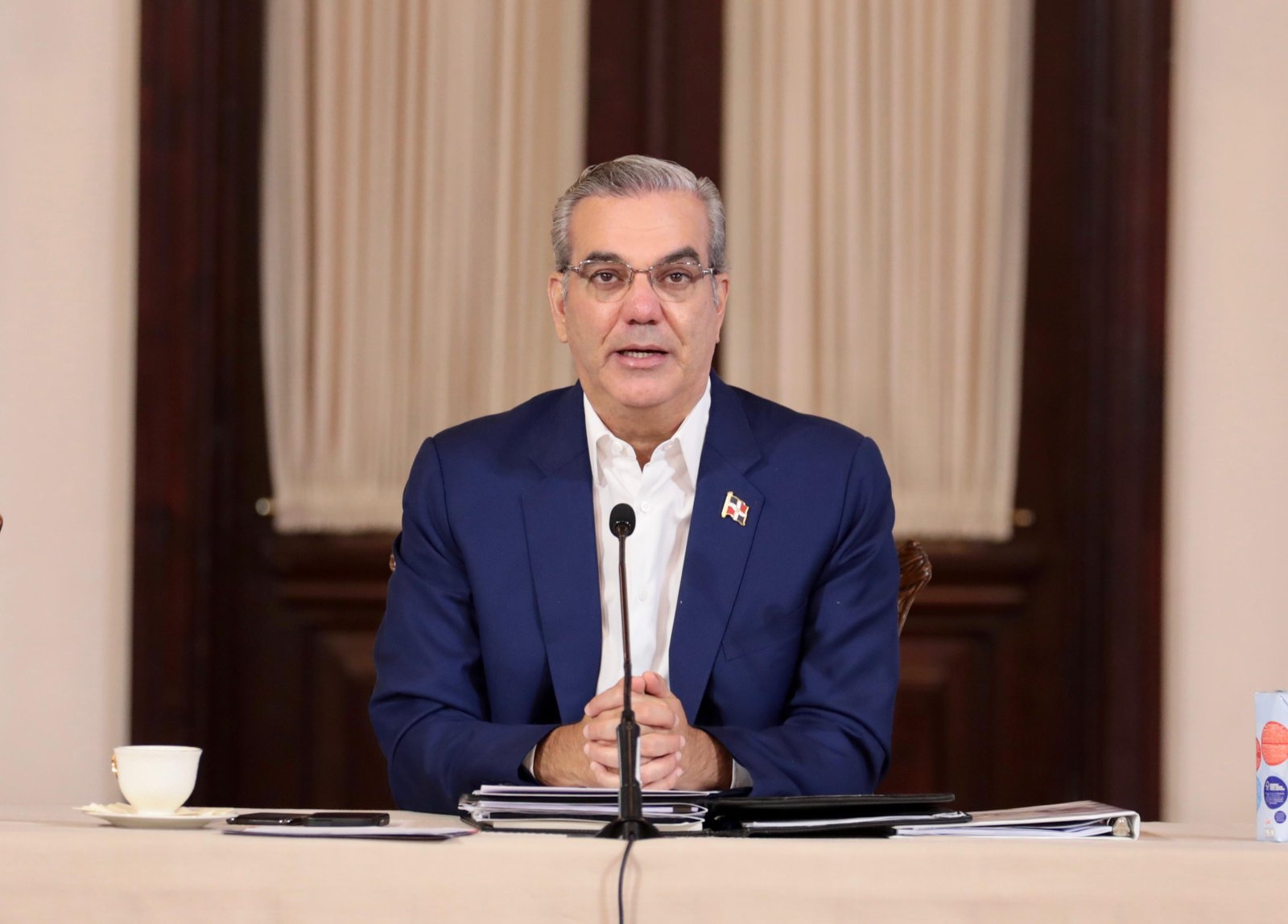 Pueblo exige a Luís Abinader cambiar funcionarios 