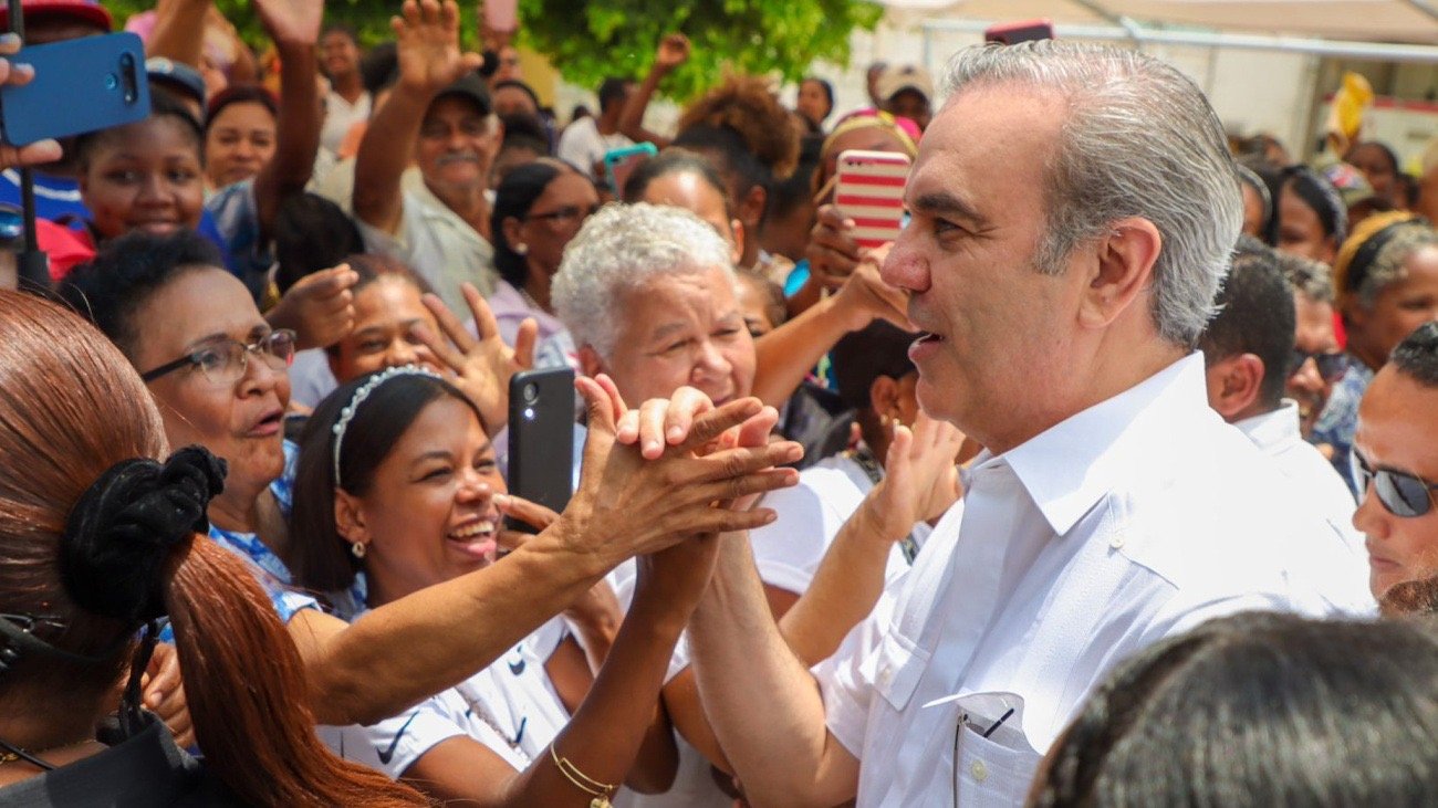 Presidente Abinader retoma este fin de semana inauguraciones de obras