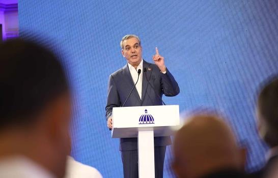 Abinader afirma que sus reformas van a darle un giro a la República Dominicana