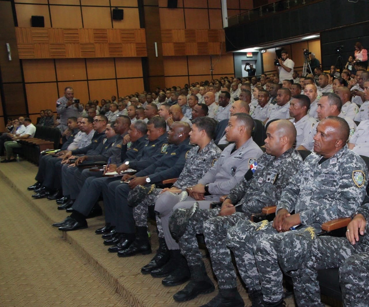 Más de 300 policías participan de Conferencia-Taller sobre el Llenado Correcto de Actas Judiciales y Legislación Ambiental