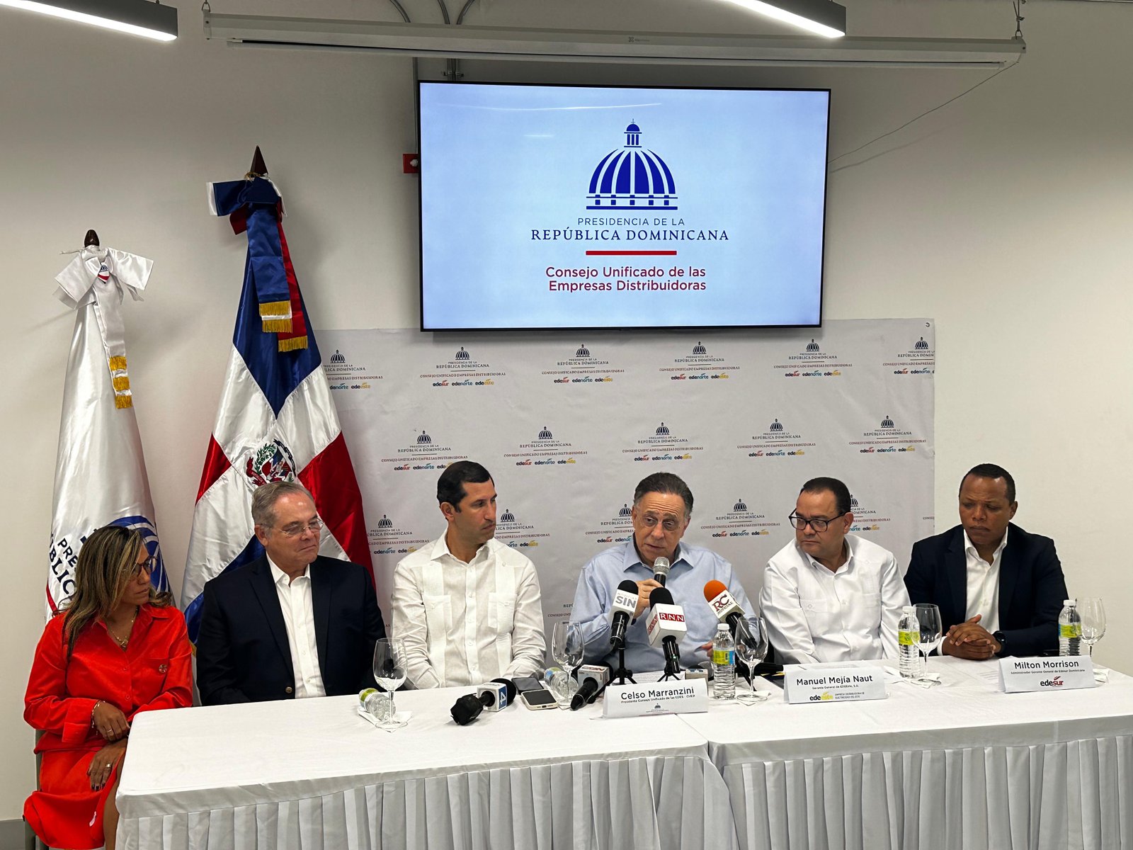  El CUED informa sobre los efectos del huracán Beryl y las acciones conjuntas para restablecer el sistema eléctrico