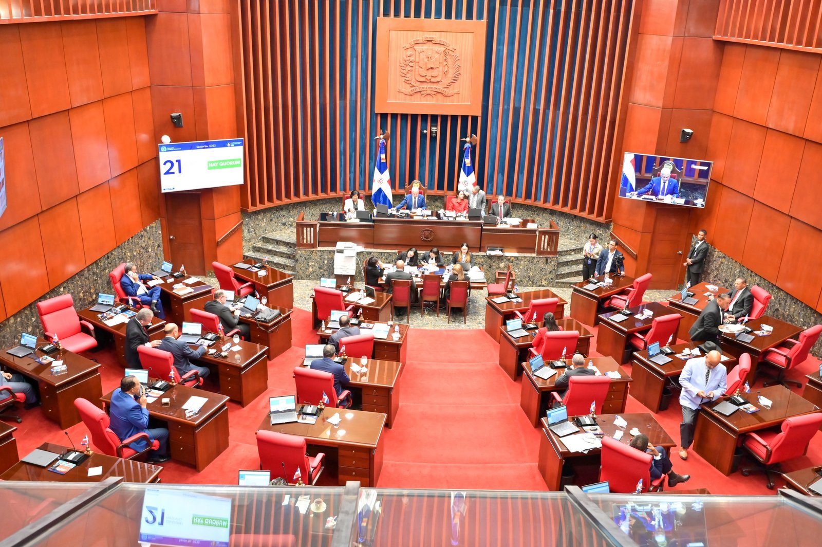 Senado aprueba Código Penal que sanciona el bullying, feminicidio, sicariato y fija cúmulo pena en 60 años  