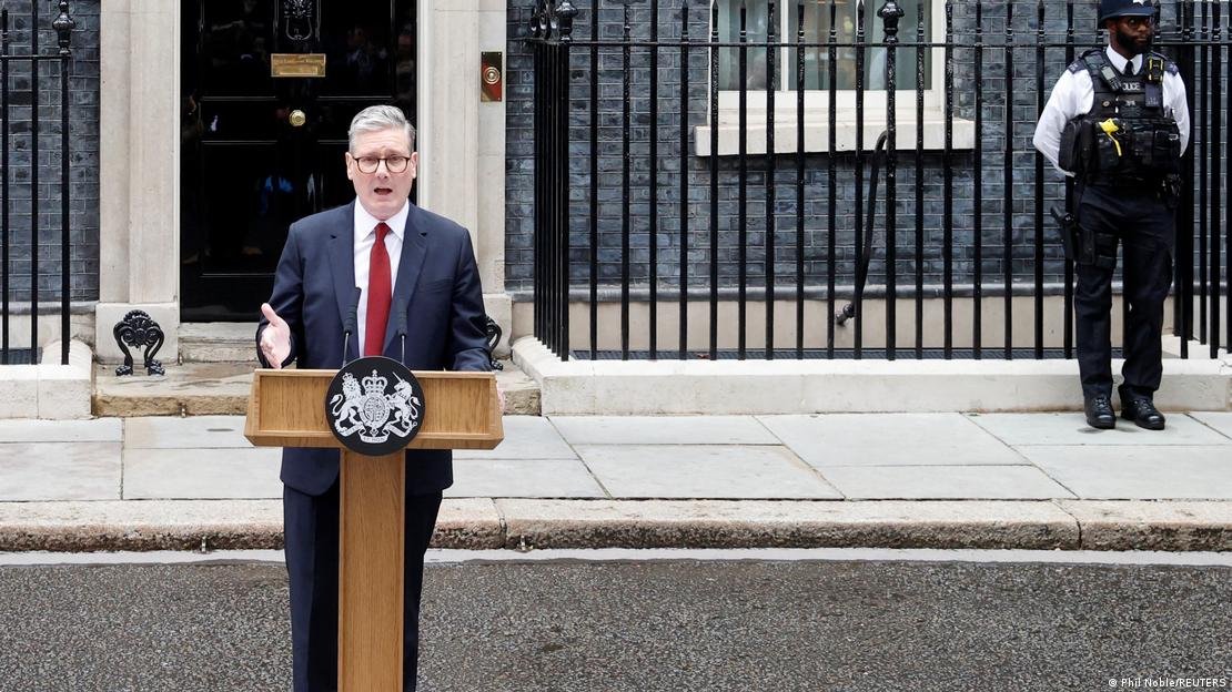 Nuevo primer ministro laborista británico promete "reconstruir" el Reino Unido