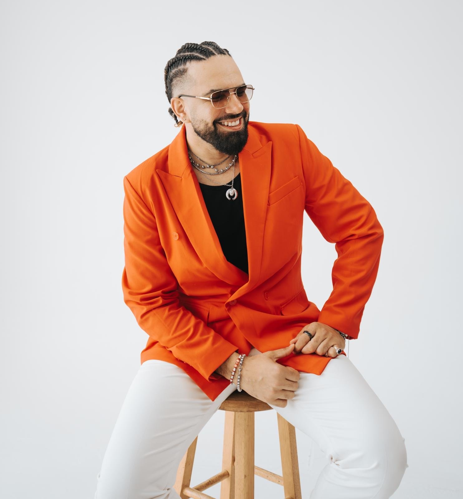 Wishow lanza “Como tú no hay”: la evolución del merengue