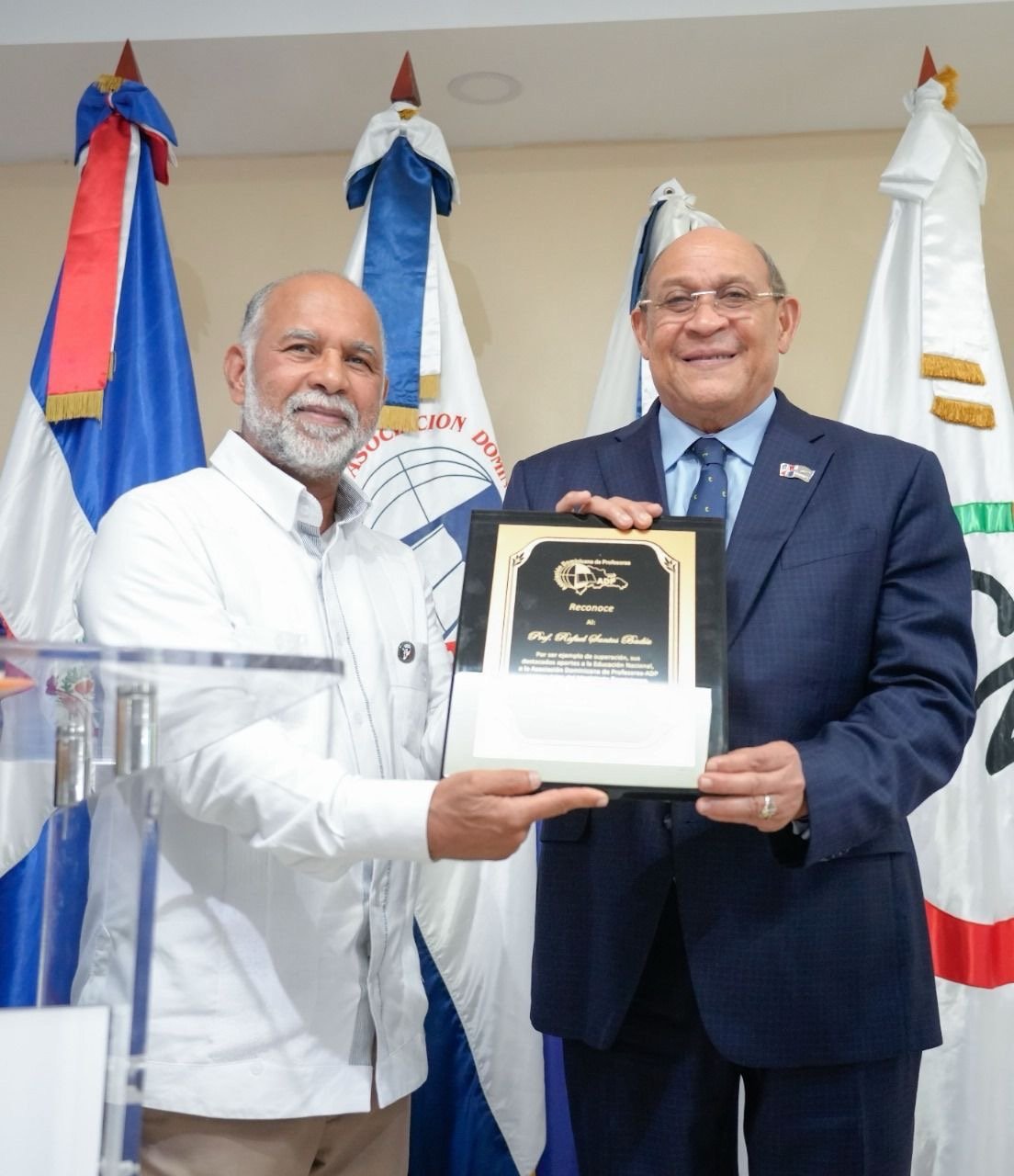 ADP designa Observatorio Educativo con el nombre del profesor Rafael Santos Badía