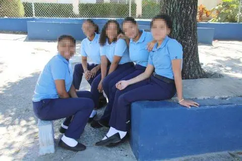 ¿Educación obligará a colegios católicos a utilizar uniforme?, director de INABIE responde