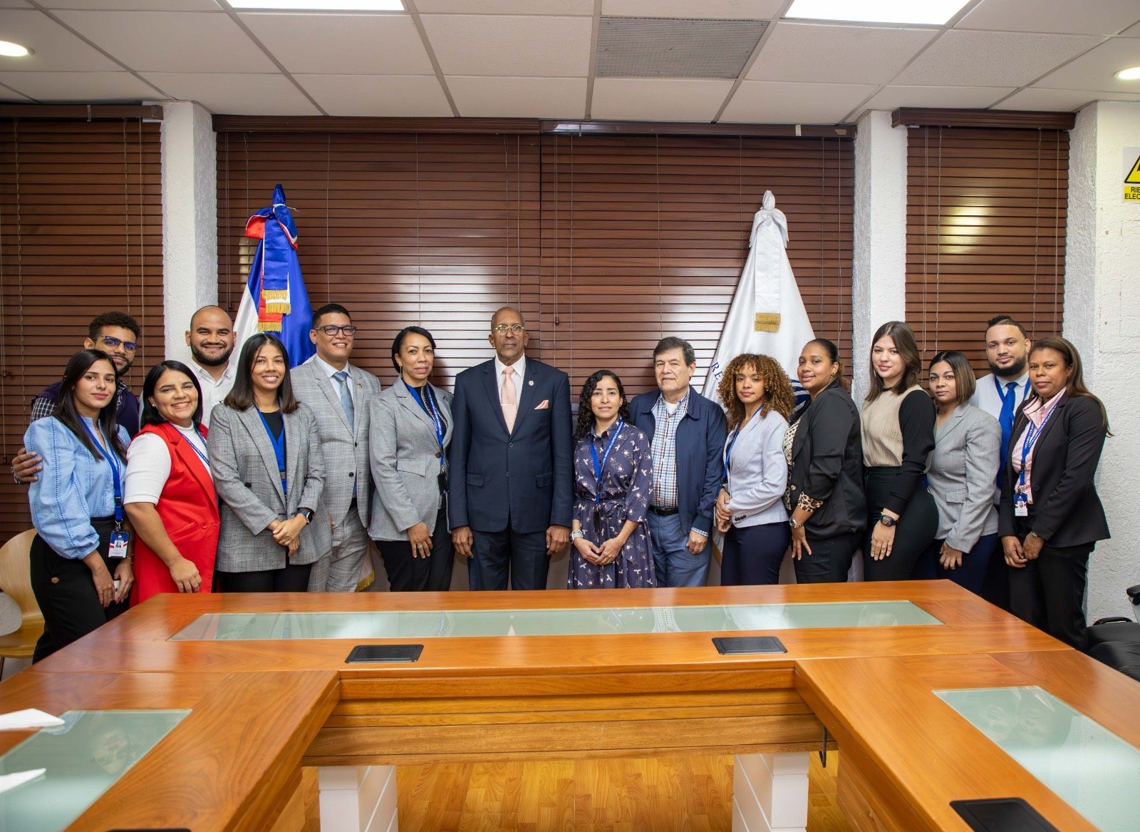 Contraloría recibe informe favorable de la firma internacional AENOR, tras culminar con éxito auditoría para la certificación ISO 9001