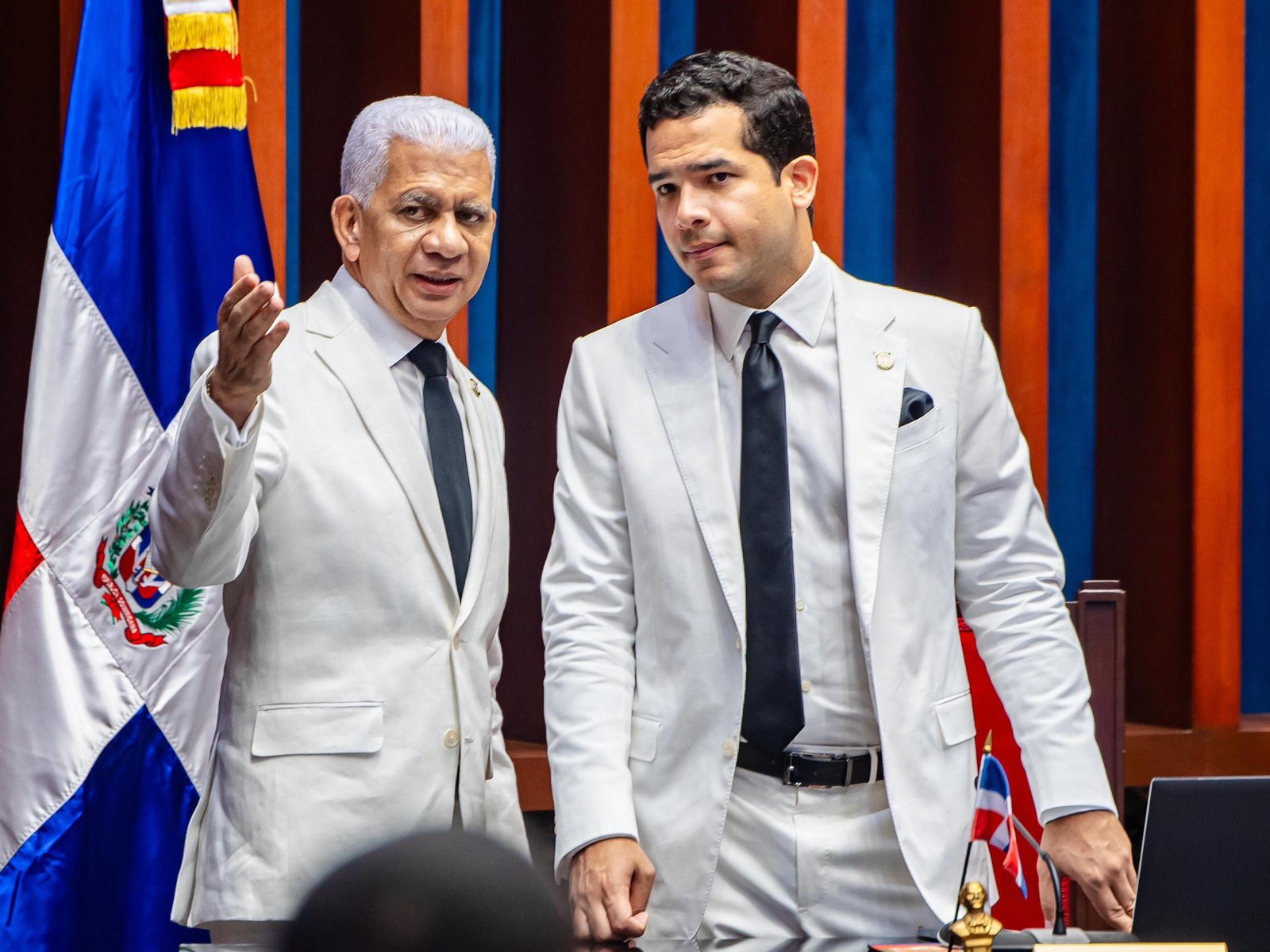 Omar Fernández y Ricardo de Los Santos, los senadores mejor valorados