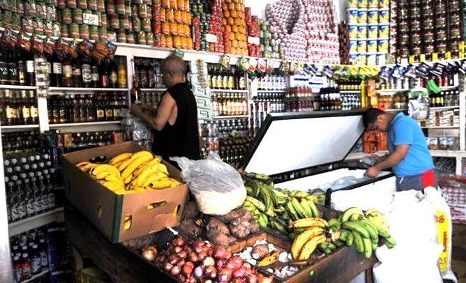 INFOTEP y FENACERD capacitaran dependientes de colmados para garantizar productos saludables