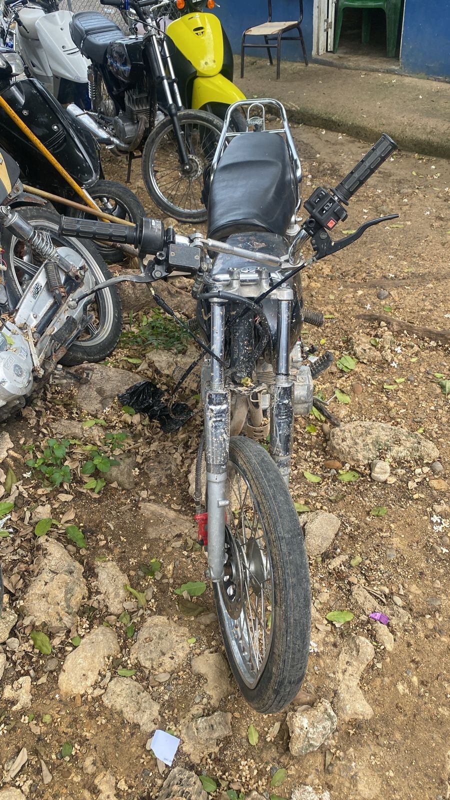 Policía Nacional apresa a “El Pavo” por robo de motocicletas y artículos eléctricos mediante rotura y escalamiento en SPM