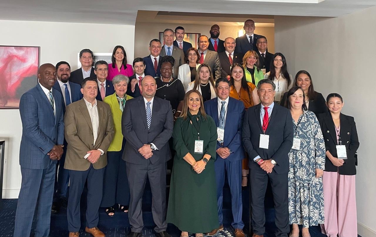 Jueces del TSE participan en la XXXVII Conferencia del Protocolo Tikal 