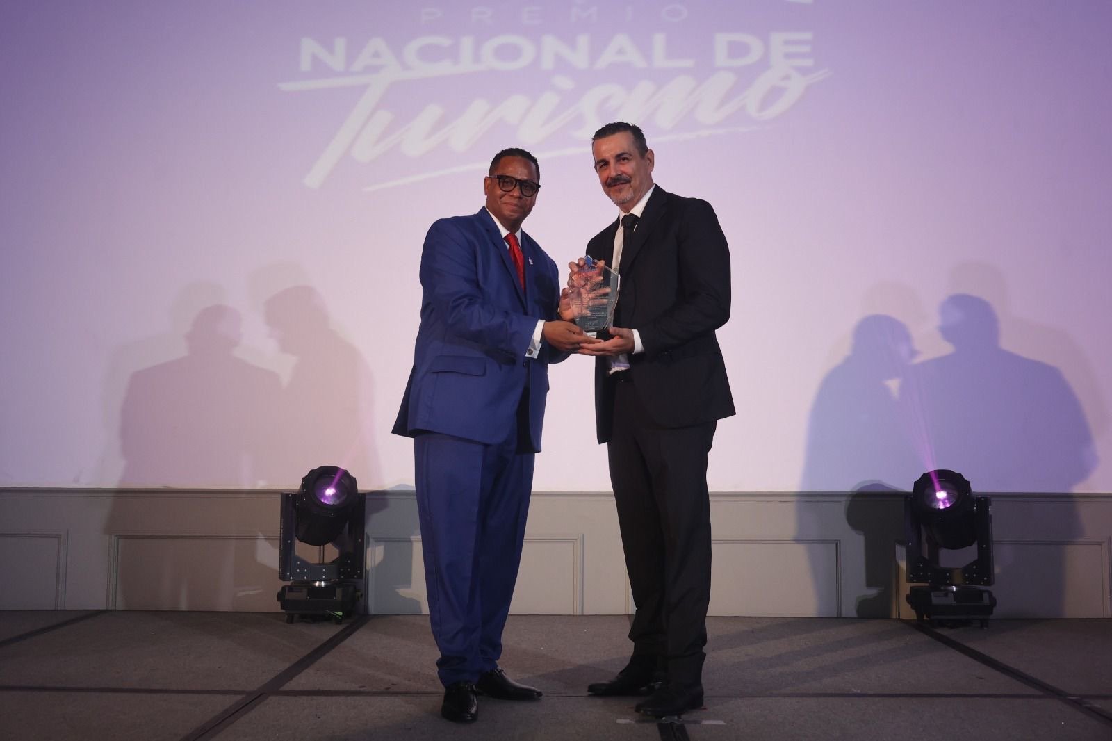 Premio Nacional de Turismo galardona Hotel del año al Lopesan Costa Bávaro Resort, Spa & Casino