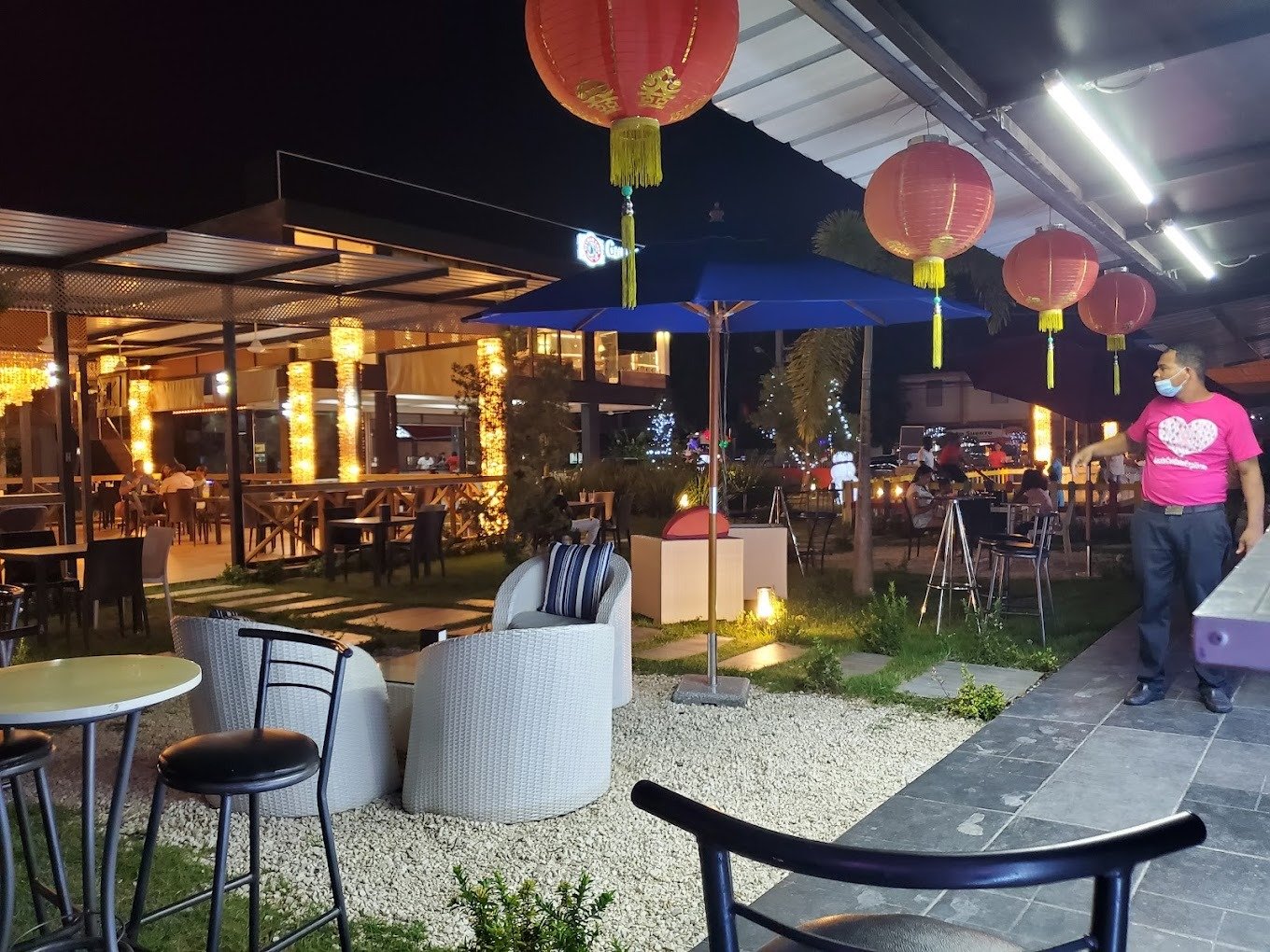 Inauguración de El Pelotero Plaza Geymar en Boca Chica