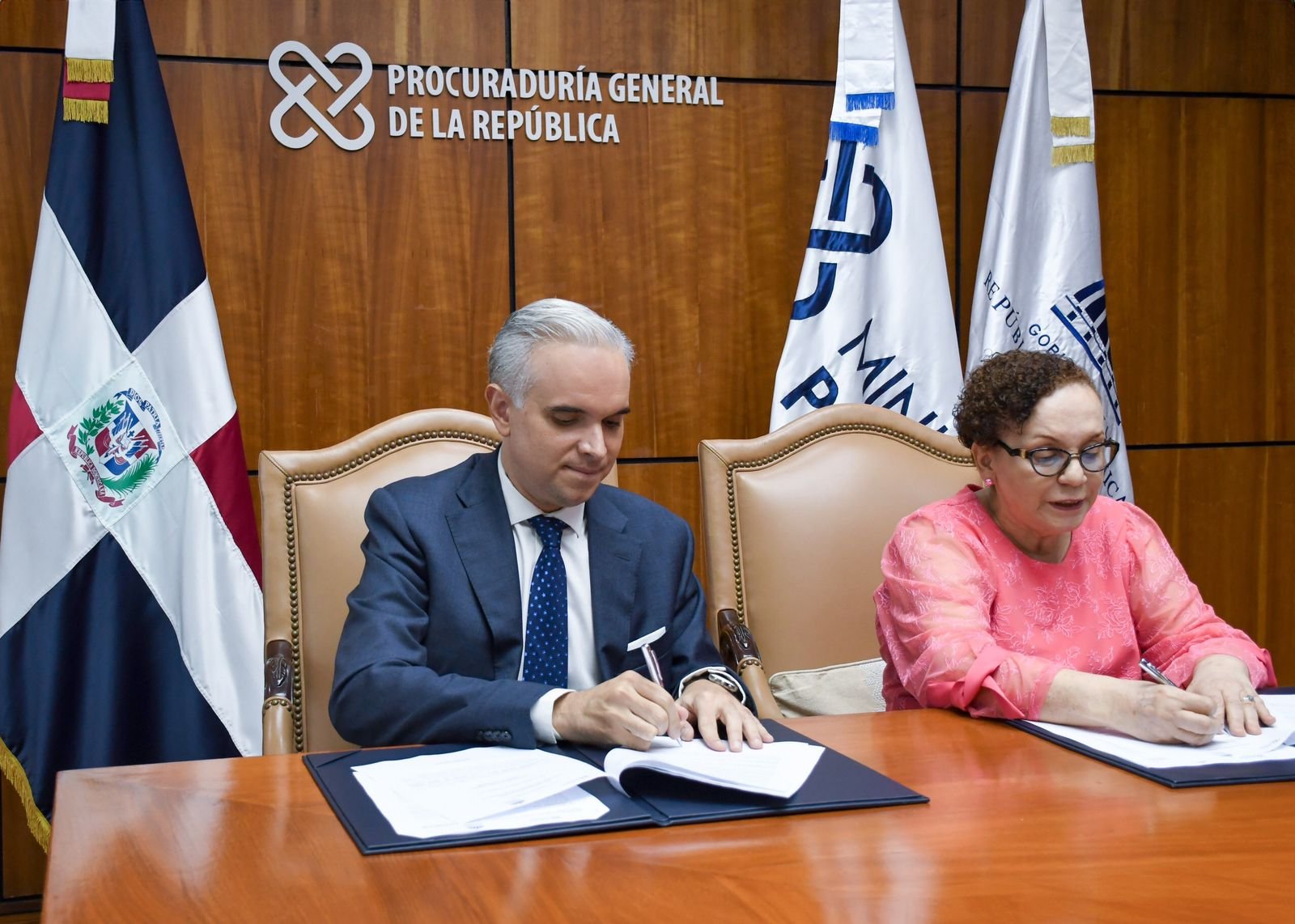 Ministerio Público y Ministerio de Trabajo unen fuerzas para combatir la trata de personas con fines de explotación laboral 