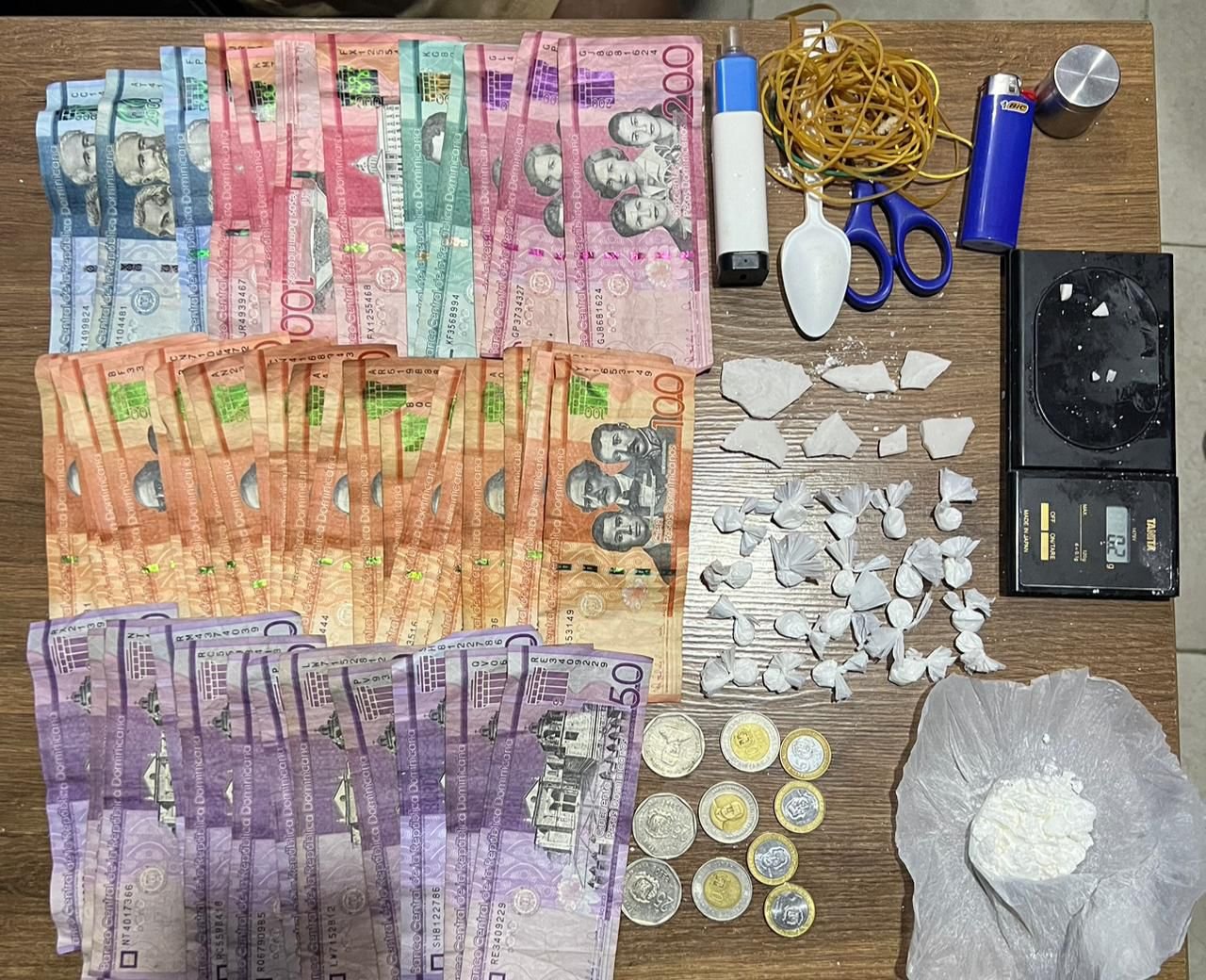 PN apresa a “El Buda” en Navarrete y le ocupa drogas