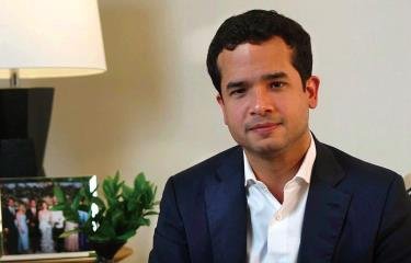 Omar Fernández cuestiona vivienda sea vista como un lujo en reforma fiscal