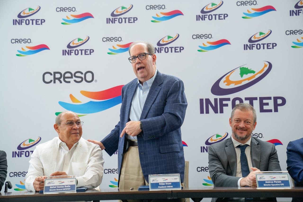 INFOTEP y CRESO firman acuerdo para la formación de atletas paralímpicos