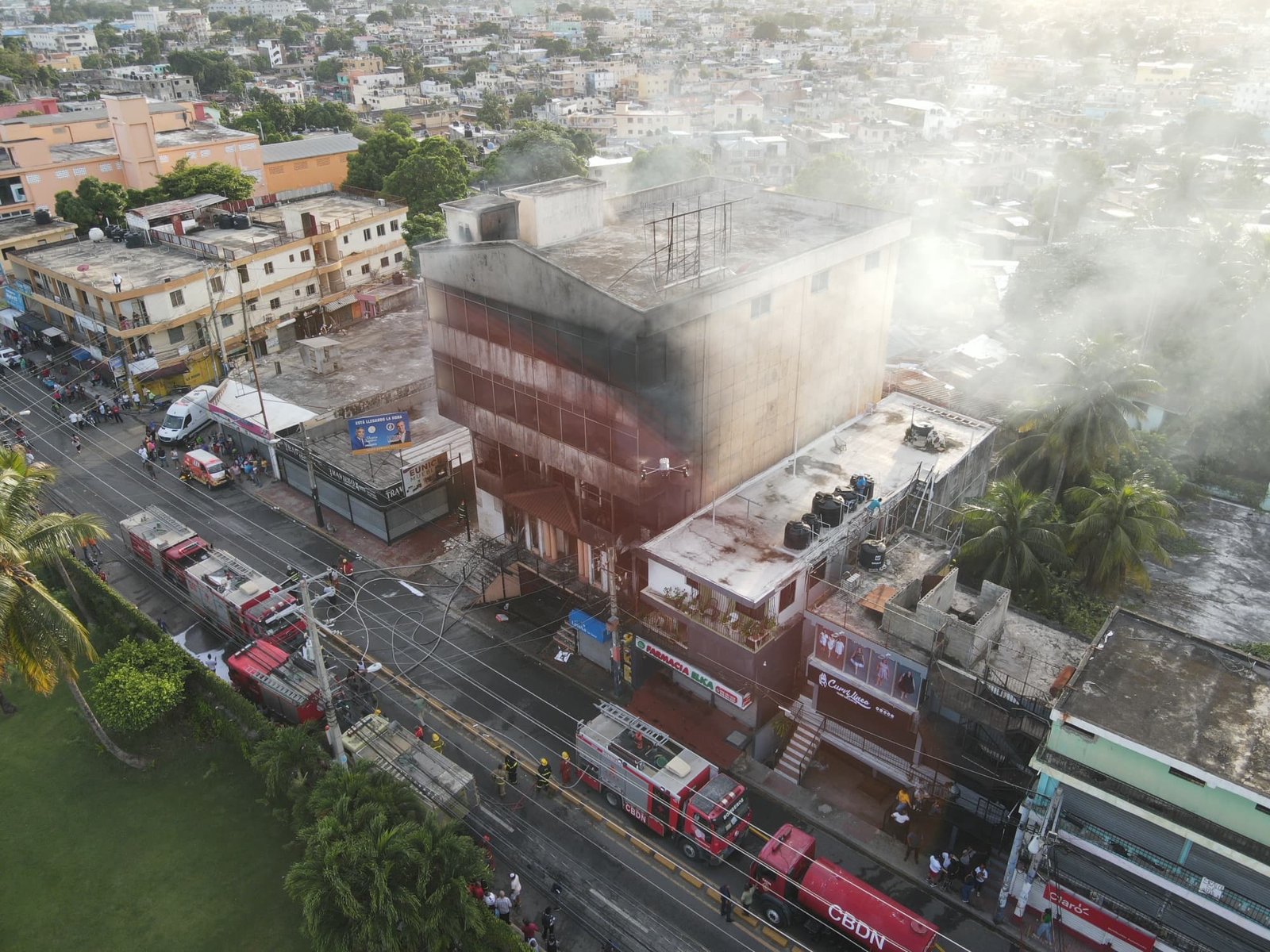 Sistema 911 coordina asistencia ante incendio en establecimiento comercial de la Zona Industrial de Herrera  