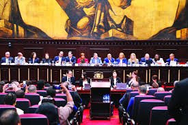 La nueva Constitución se proclama este fin de semana con cambios electorales y congresuales