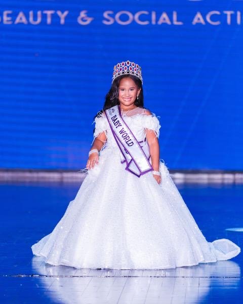 Raymar Lora, niña dominicana gana título mundial