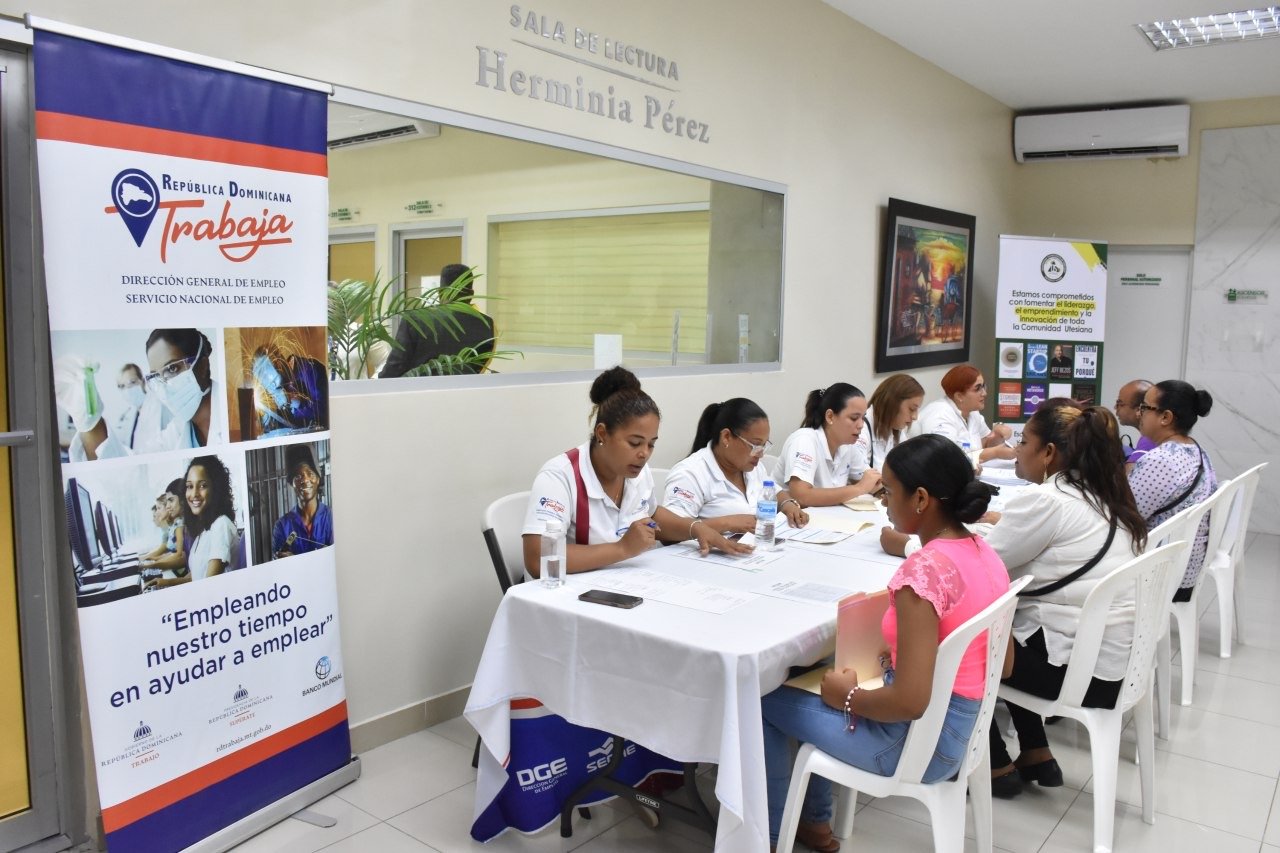 Ministerio de Trabajo invita a feria de empleo para Montecristi  