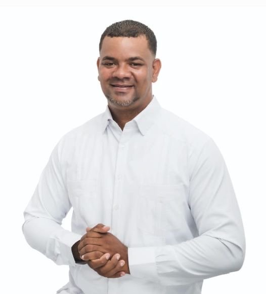Alcalde de Bayaguana desmiente la versión regidores 