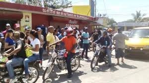 Transportistas denuncian son víctimas de ola de atracos en motocicletas