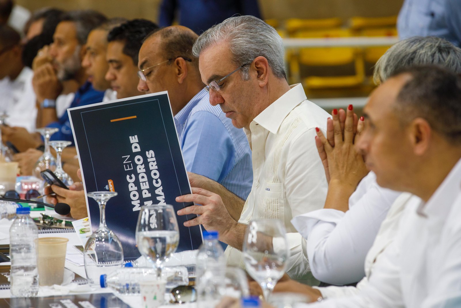 Presidente Abinader se reúne con organizaciones comunitarias en San Pedro de Macorís y destaca proyectos claves para desarrollo de esa provincia