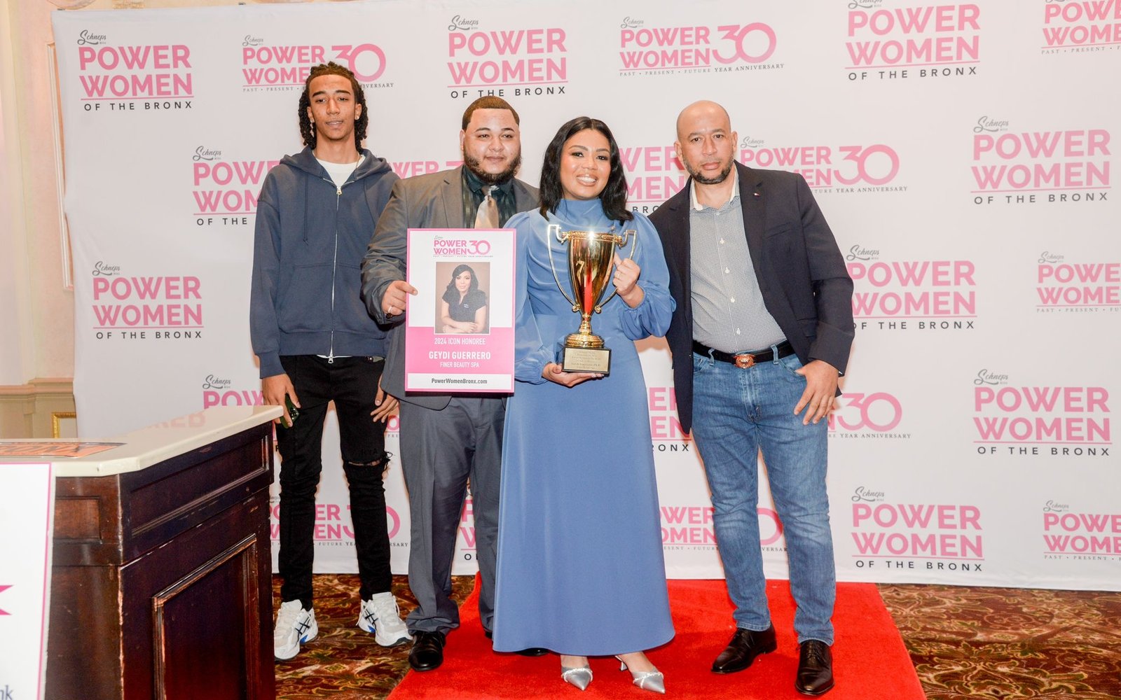 Geydi Guerrero recibe por 2da. ocasión el Premio Power Women of The Bronx