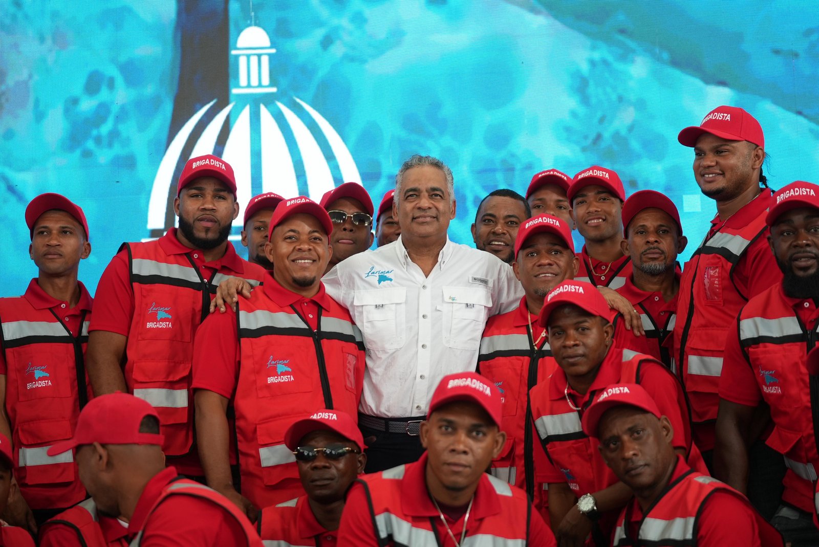 República Dominicana ha exportado más de 55 mil libras de larimar en este año 