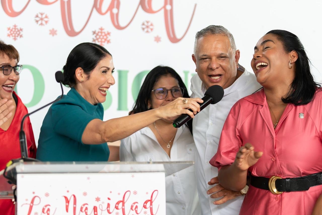 Primera dama Raquel Arbaje expresa deseo de salud y paz espiritual en solidaridad y alegría a los dominicanos en Navidad