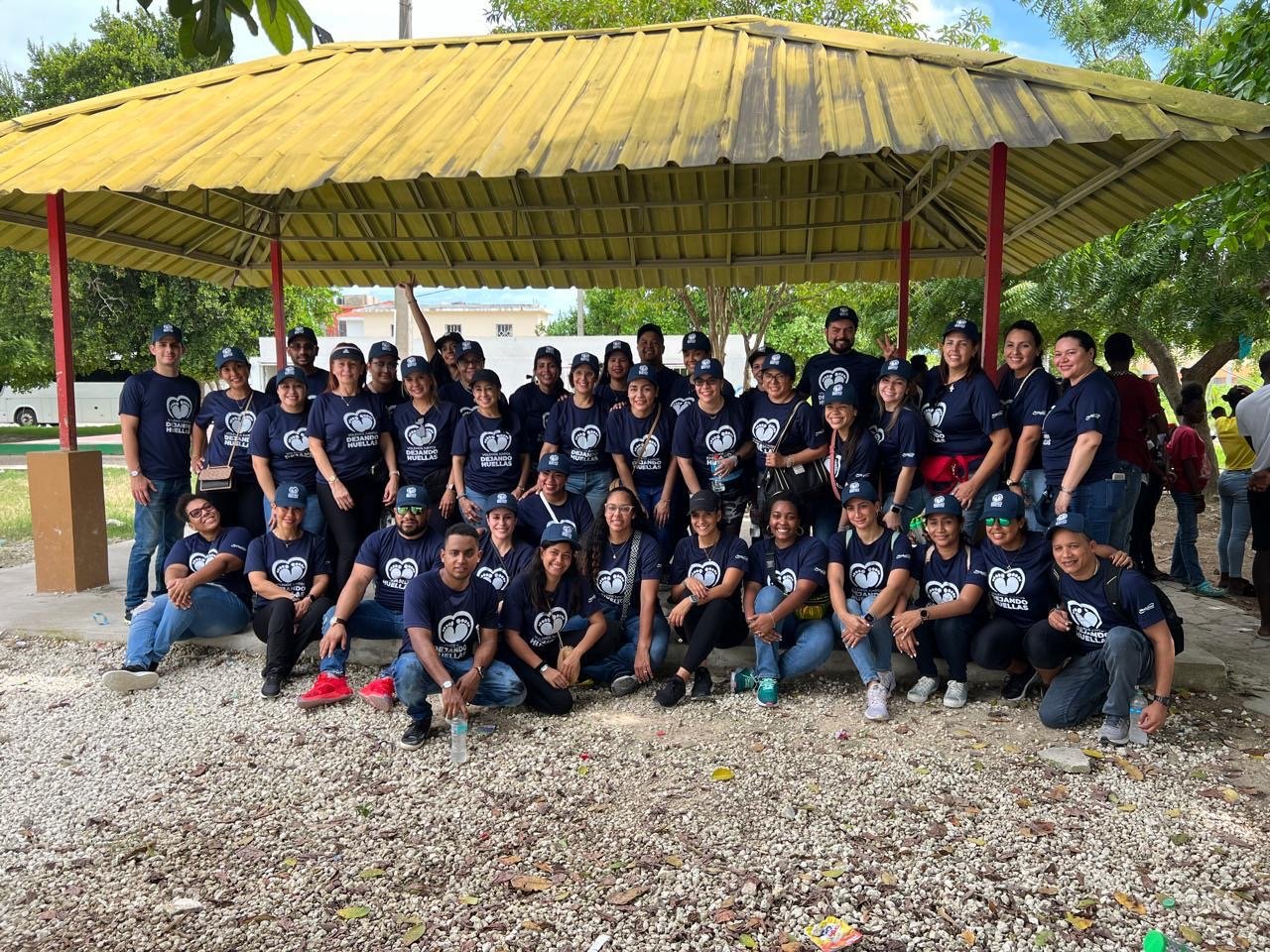 Celebramos la Alianza estratégica entre Mead Johnson Nutrition Dominicana y Rotary para el Desarrollo Social y Ambiental de Verón-Punta Cana 