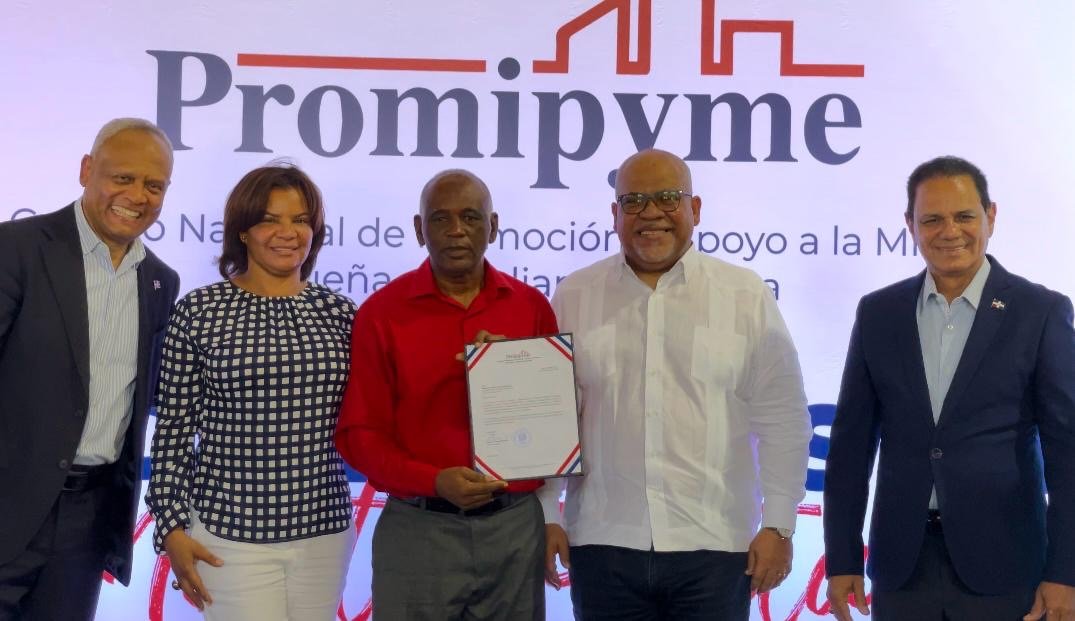 71% de los créditos son recibidos por mujeres, Promipyme impacta economía de Monte Plata con desembolso de RD$47 millones 
