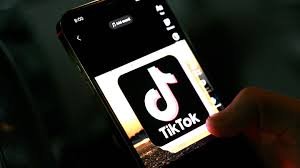 TikTok impulsa a la ultraderecha en las elecciones rumanas, revela una investigación
