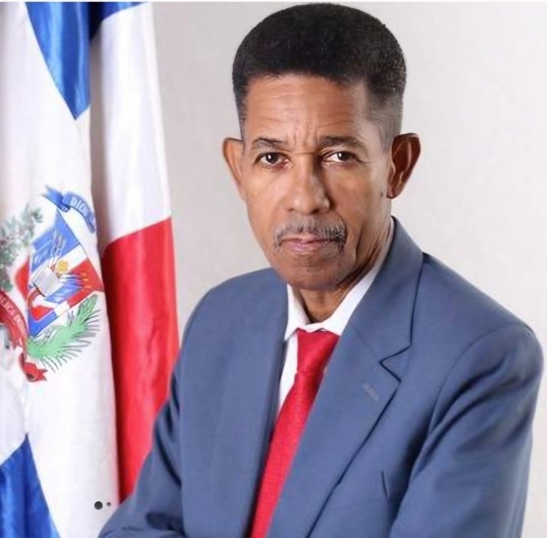 Dr. Clemente Terrero presenta demandas clave para dignificar el ejercicio médico