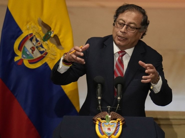 Presidente de Colombia revela los 9.5 kilos de drogas decomisados hace unas semanas provenían de su país