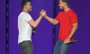 Prince Royce y Romeo Santos celebran el inicio del 2025 en República Dominicana junto a sus parejas