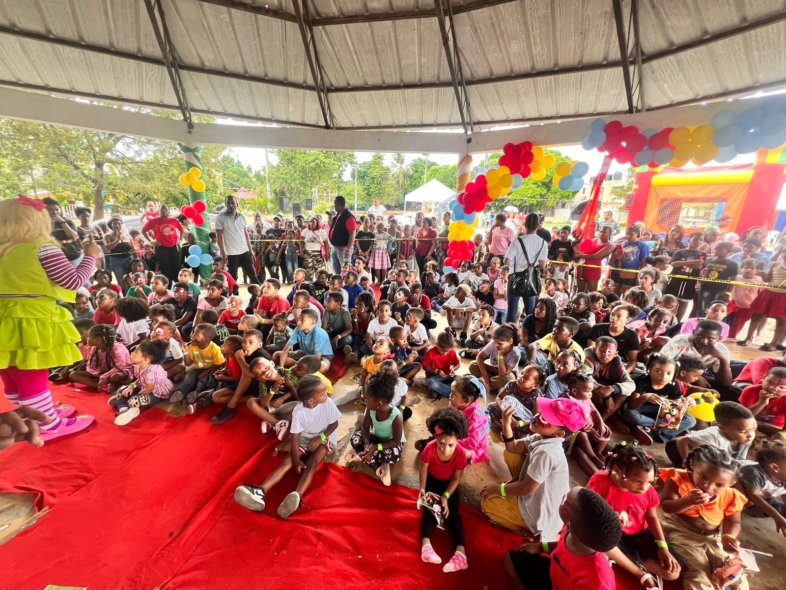 Entrega de Juguetes y Día Divertido para los Niños de Los Alcarrizos