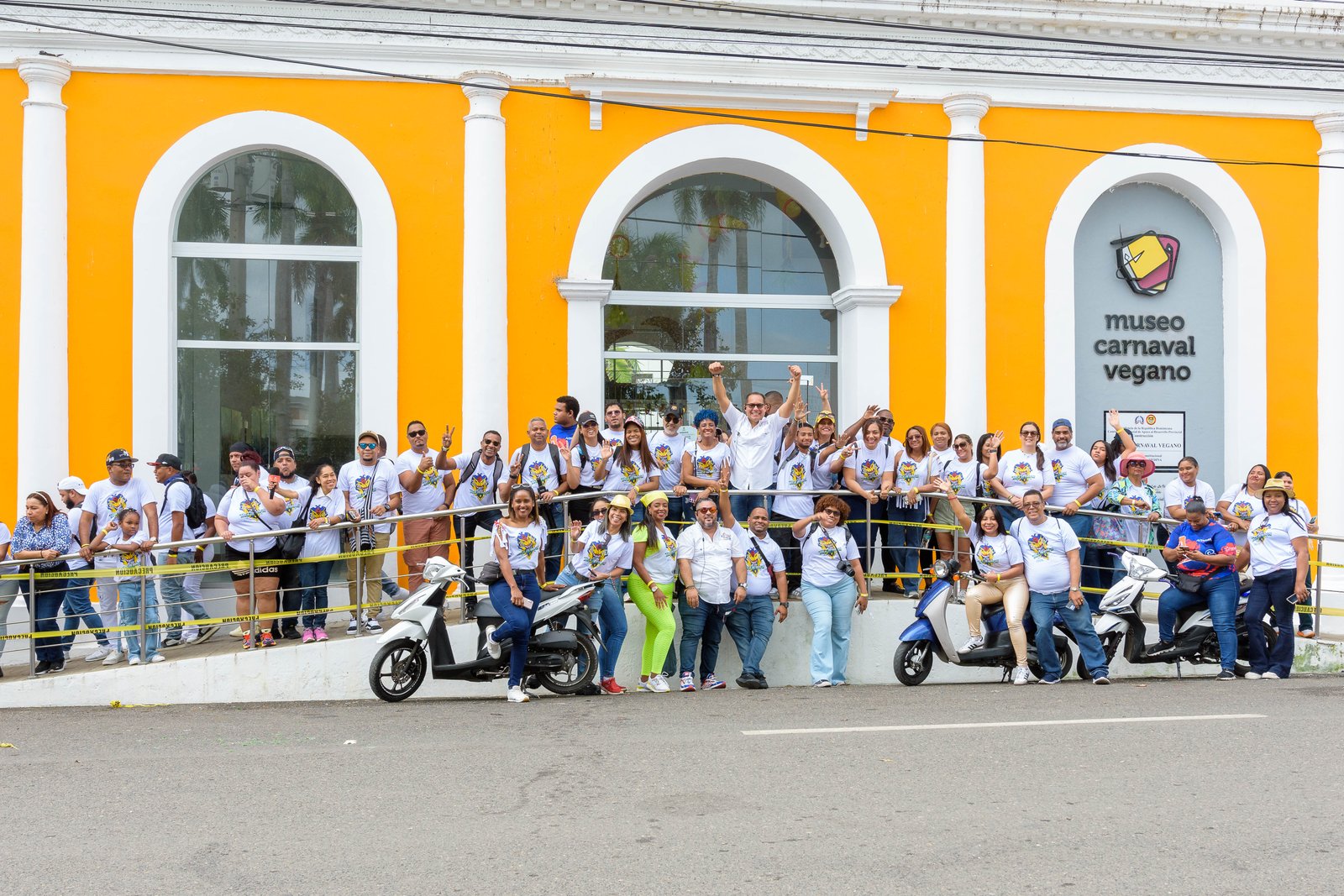 COCAVE y MR. TOURS llevan a la prensa el inicio del Carnaval Vegano 2025