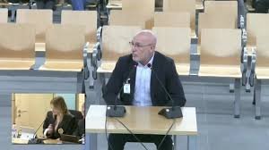 La fiscalía valora imputar a Luis de la Fuente por falso testimonio en el caso de Rubiales